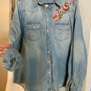 Boot Barn Snap Button Top